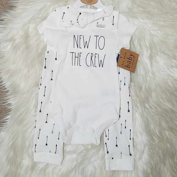 Rae Dunn Baby Girl NEW TO THE CREW Clothin… - Picture 1 of 6